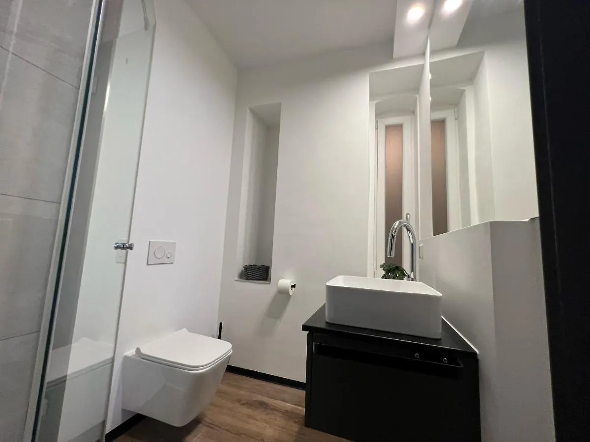 Hotel Elisei Nuremberg 0*,
